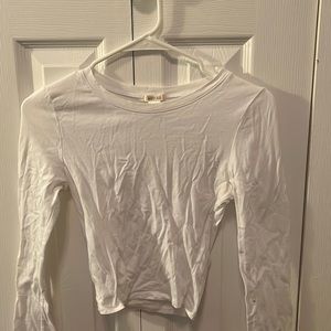 white long sleeve under shirt